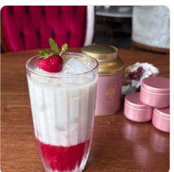 Strawberry cream drink